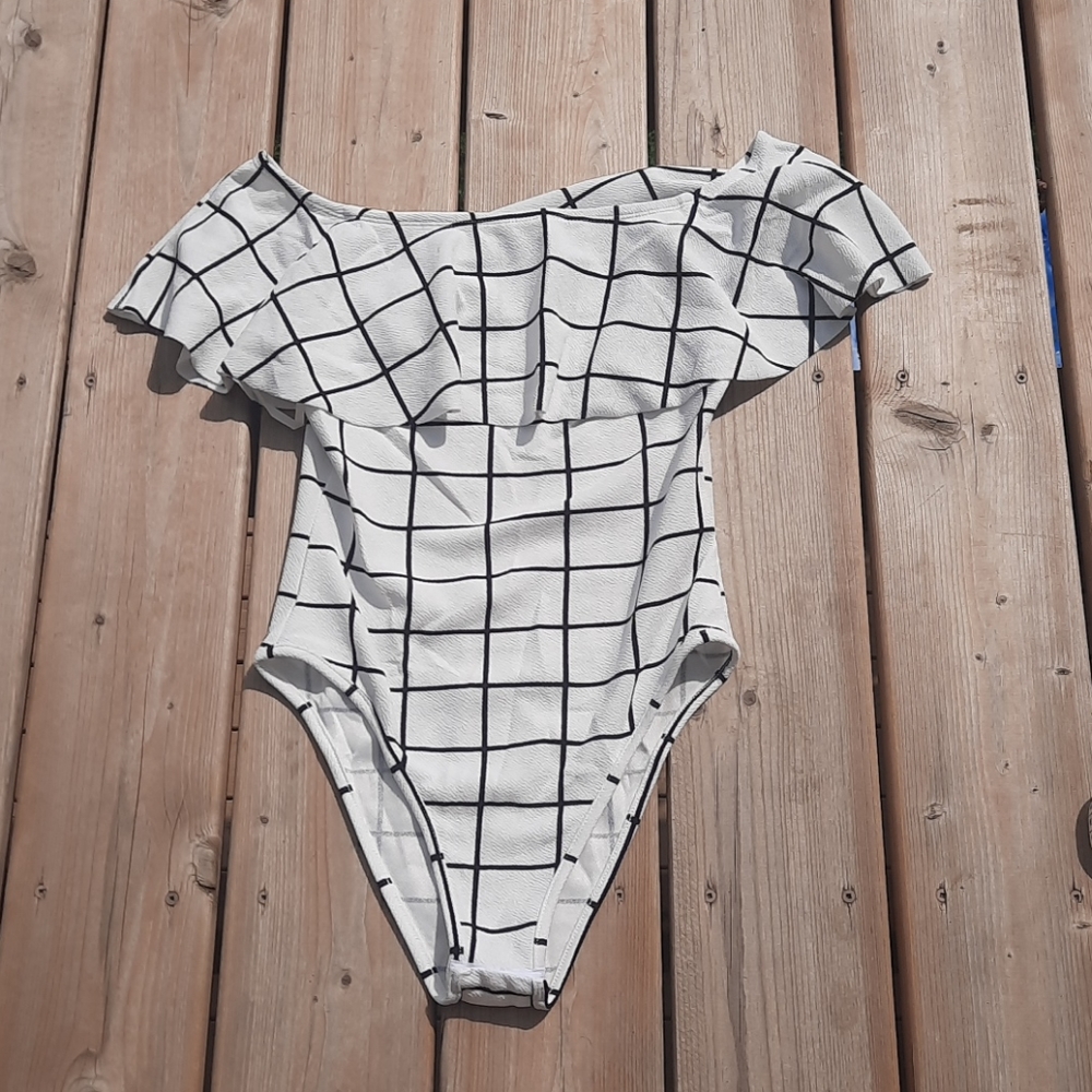 Checkered bodysuit